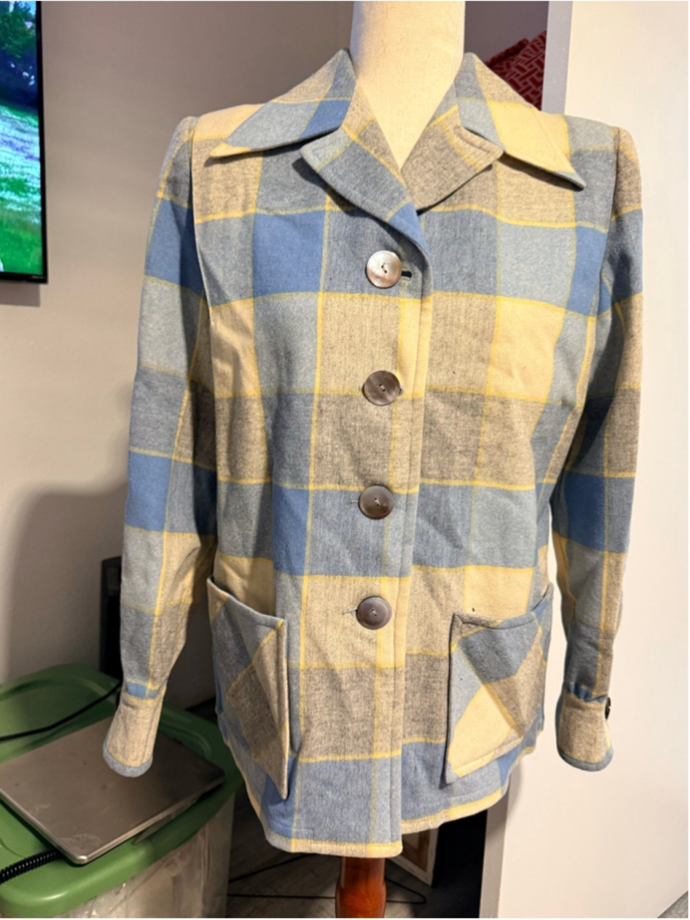 Vintage 1950s Pendleton Womens '49er Wool Jacket Plaid Gray Yellow Blue Padded S - Picture 12 of 12